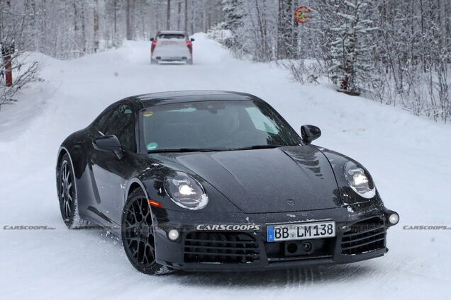 Porsche 911 готовится к рестайлингу