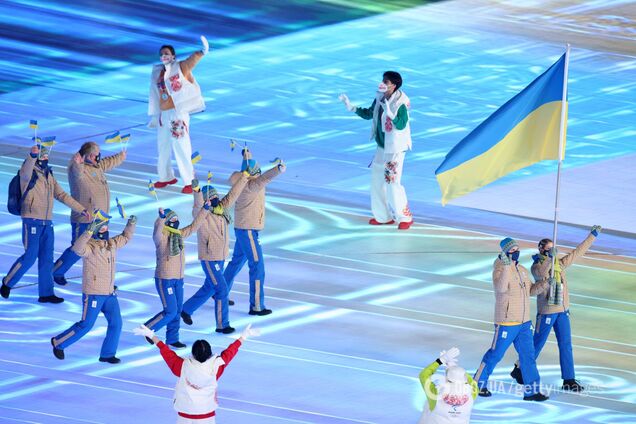 З'явилося відео виходу збірної України на параді відкриття Олімпіади-2022