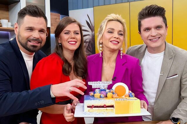 К шоу 'Утро с Украиной' присоединились новые ведущие. Фото