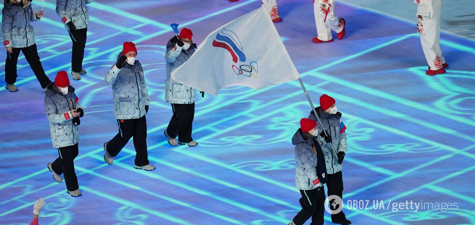 С флагом ОКР на Олимпиаде произошел 'эпичный фейл'. Видео
