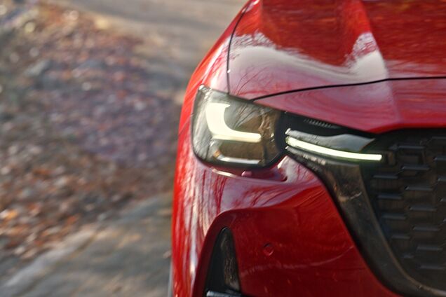 Mazda показала тизер нового кроссовера для Европы