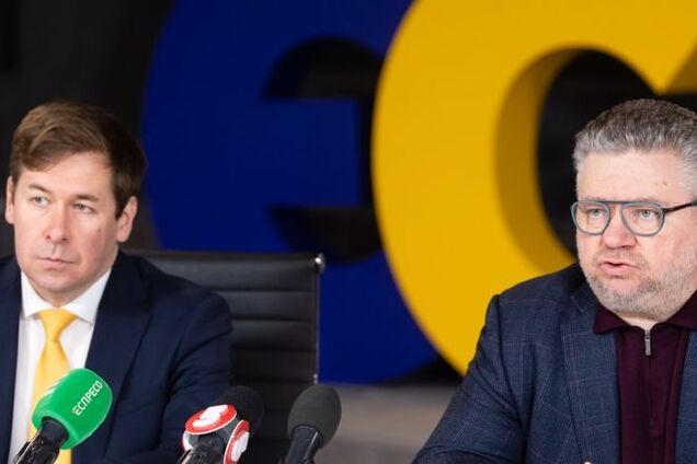 Силовики по указанию властей заставляют людей давать фальшивые показания против Порошенко, – адвокаты