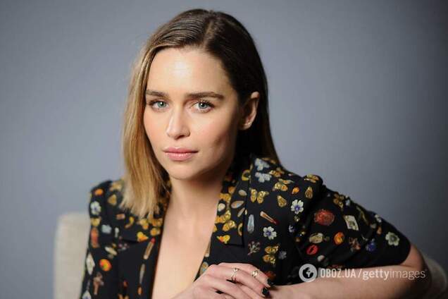 Звезда 'Игры престолов' Эмилия Кларк поддержала Украину и призывала помочь ее жителям. Фото