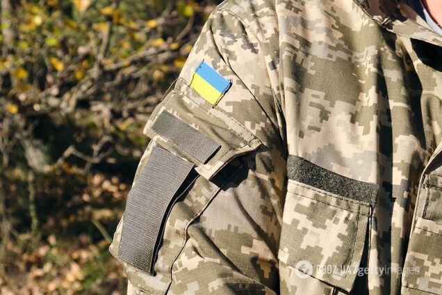 Підставляючи плече армії, тим самим ми робимо підніжку ворогу