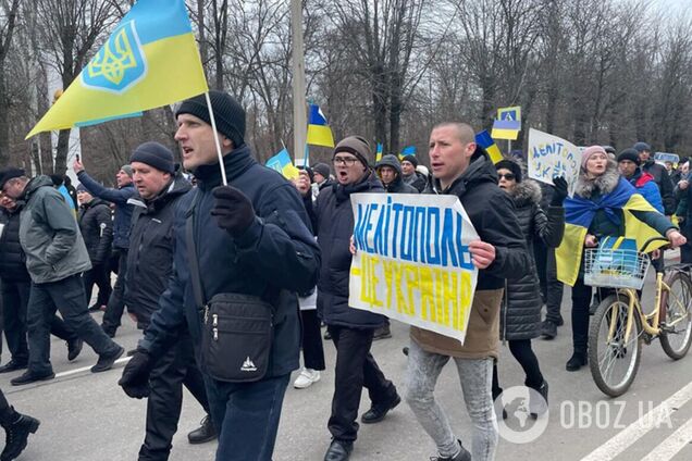 Депутаты Мелитополя заверили в проукраинской позиции и обвинили 'Оппозиционный блок' в государственной измене – обращение