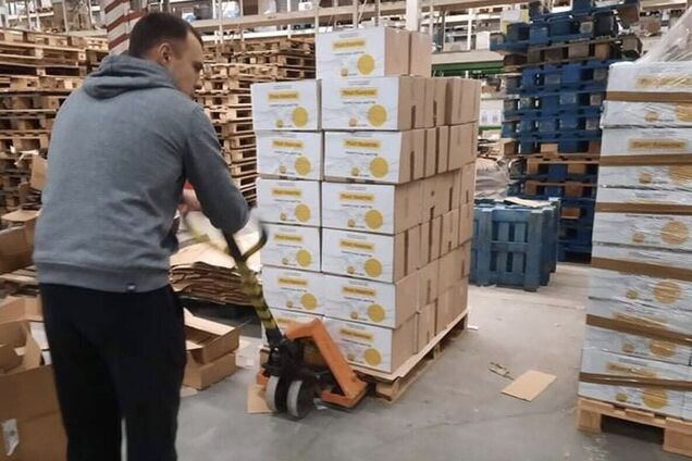 ДТЕК допомагає жителям та захисникам Миколаївщини продуктами, пальним і засобами індивідуального захисту