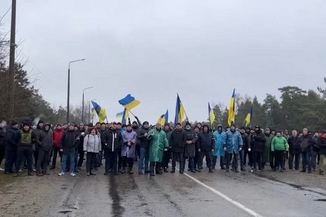 Енергетики ДТЕК Запорізької ТЕС приєдналися до оборони Енергодару від окупантів