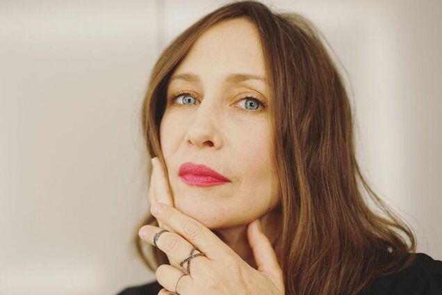 Американська актриса Віра Фарміга зачитала вірші Симоненка та звернулася до українців. Відео