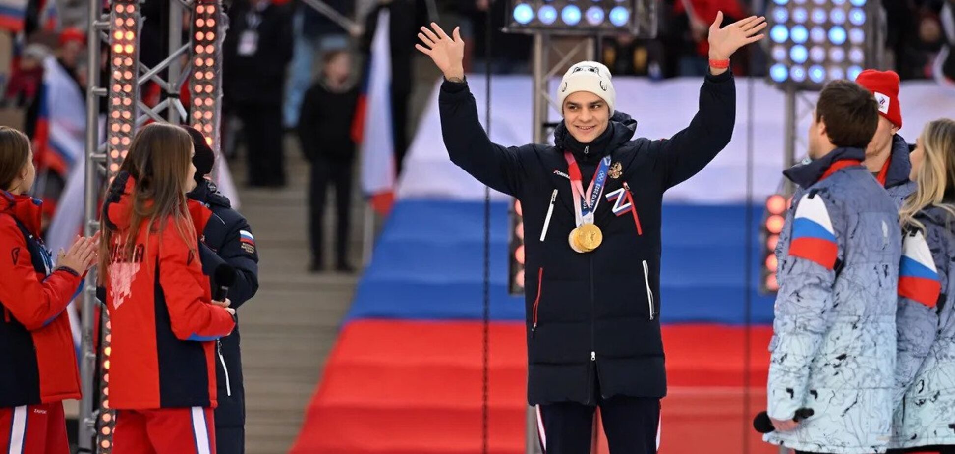 Російського олімпійського чемпіона покарали за мітинг на підтримку війни в Україні