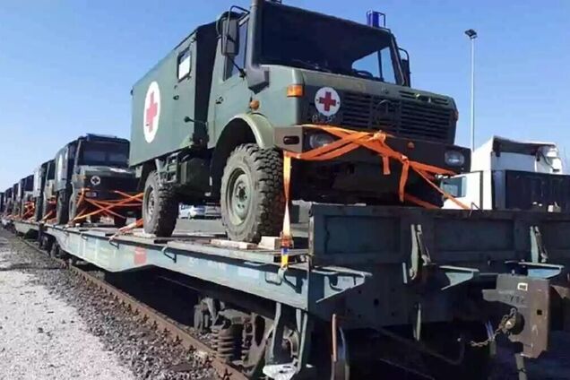 ЗСУ буде передано 50 військових автомобілів швидкої допомоги