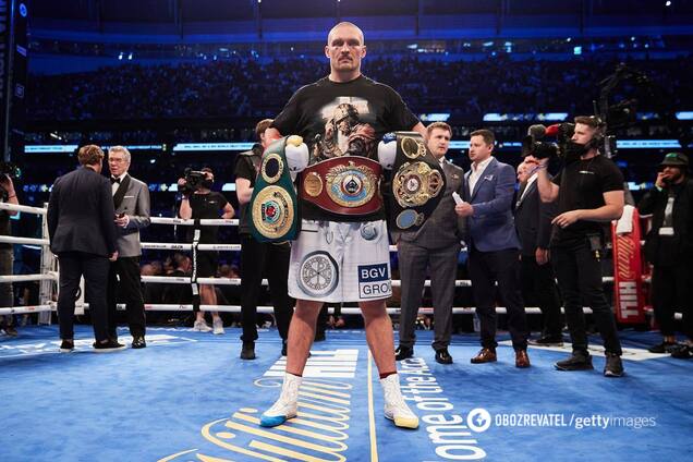 Менеджер Усика устроил истерику из-за информации об отъезде боксера из Украины