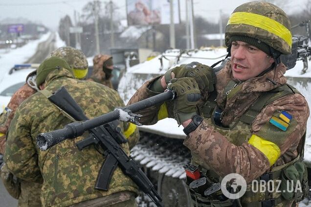 В Мариуполе украинские защитники уничтожили вражеские танки и подбили БМП оккупантов