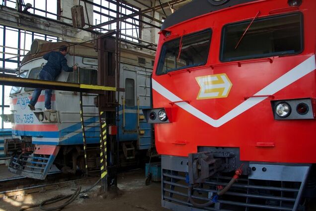 В Киеве запустили кольцевую электричку