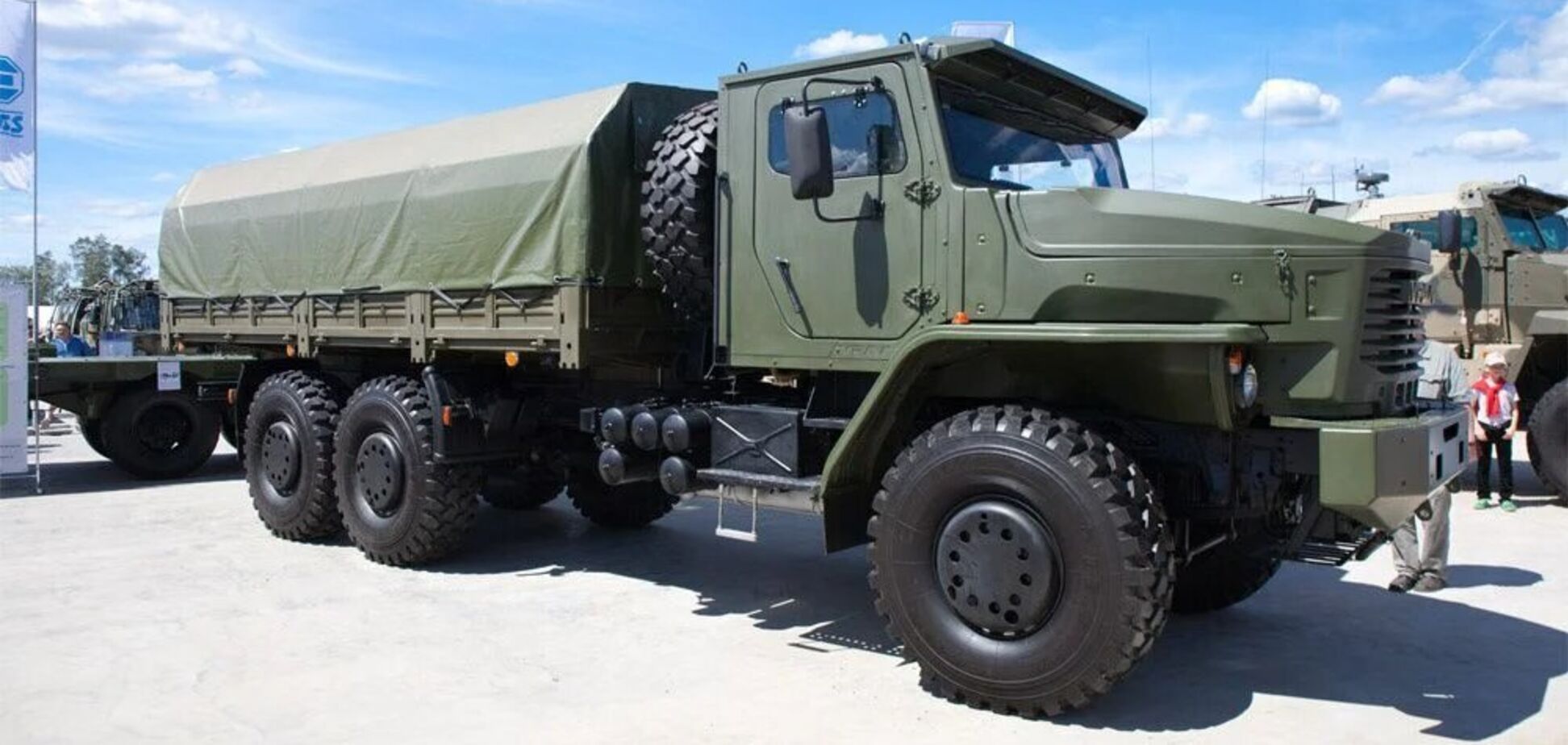 ЗСУ отримали трофейні вантажівки 'Торнадо-У'