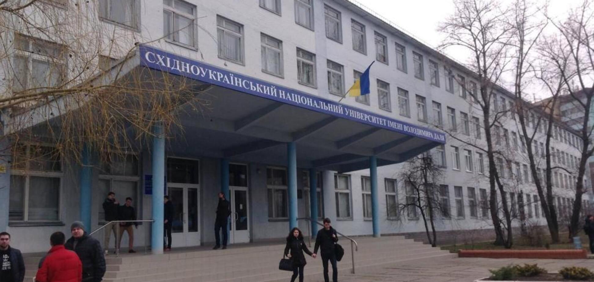 Виші Луганщини переїхали на безпечні території і вже відновлюють свою роботу