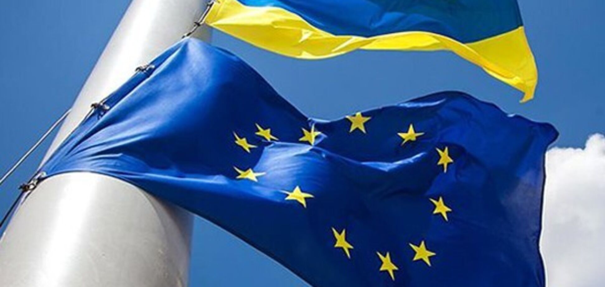 В Європі створено логістичні центри для прийому гуманітарної допомоги Україні