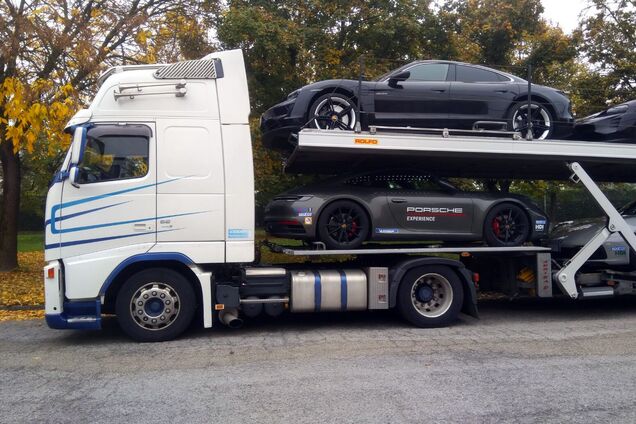 Porsche припинив постачання автомобілів до РФ