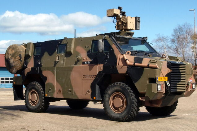 Австралия обеспечит воинов ЗСУ бронетранспортерами Bushmaster