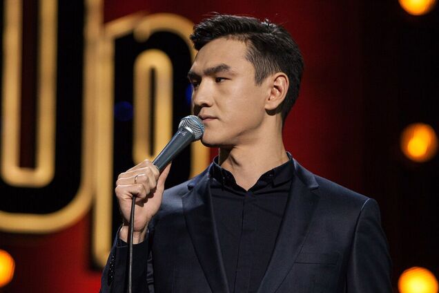 Російського коміка Нурлана Сабурова зацькували і в Сієтлі: його назвали сц*куном і нагадали про війну в Україні