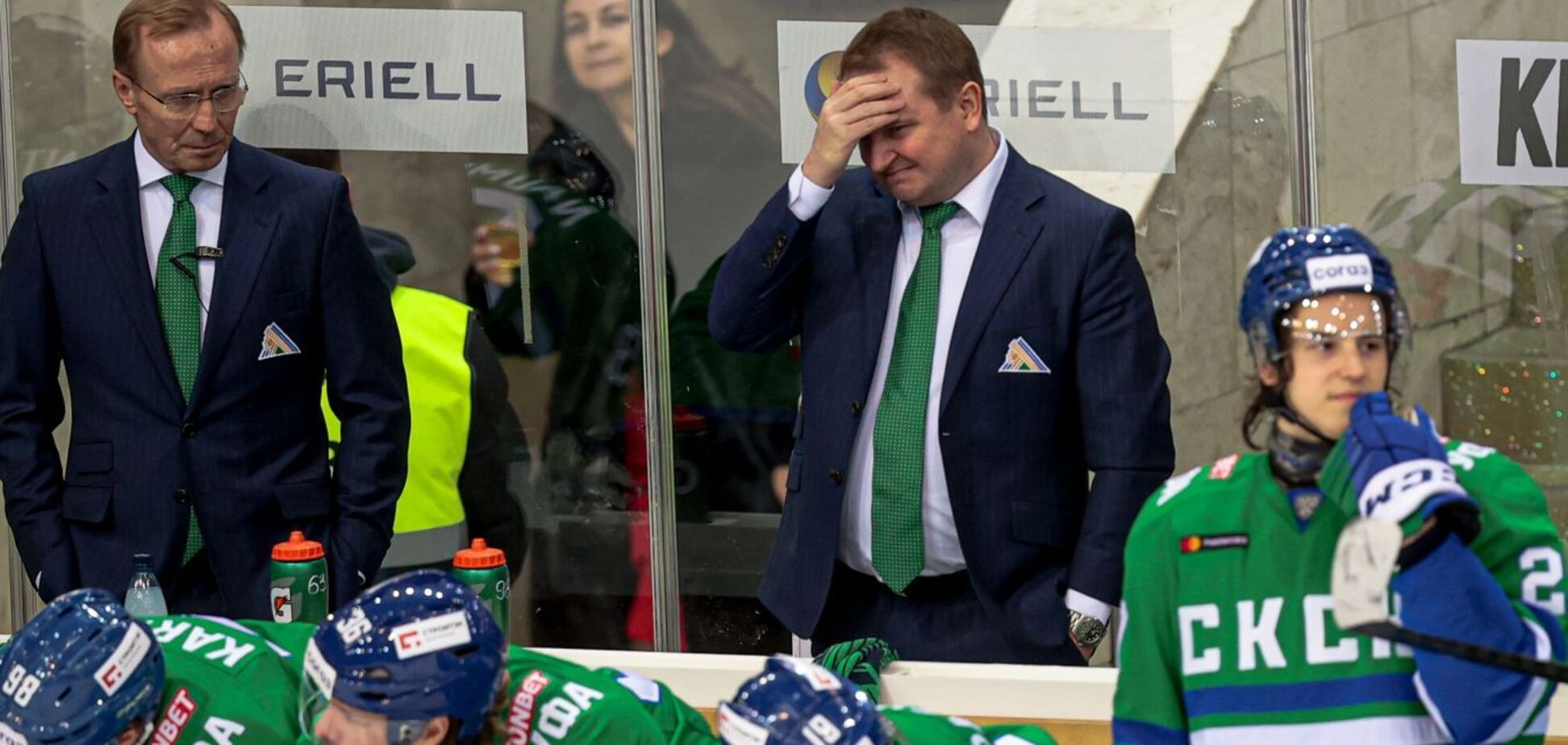 'Росіян не обслуговуємо'. У Фінляндії хокеїста уфімської команди послали слідом за кораблем