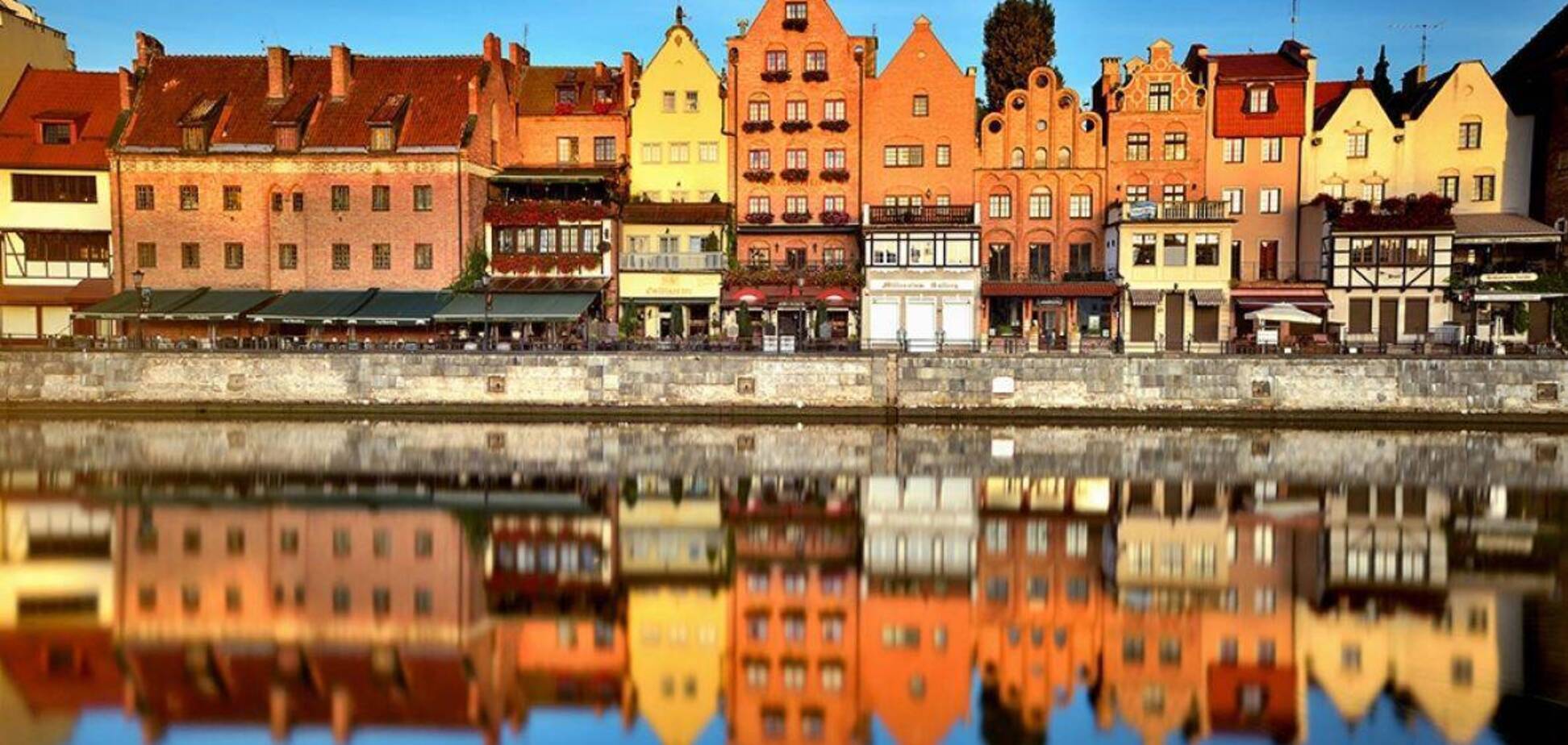 Українські біженці у Польщі: як отримати допомогу та куди звертатися по підтримку