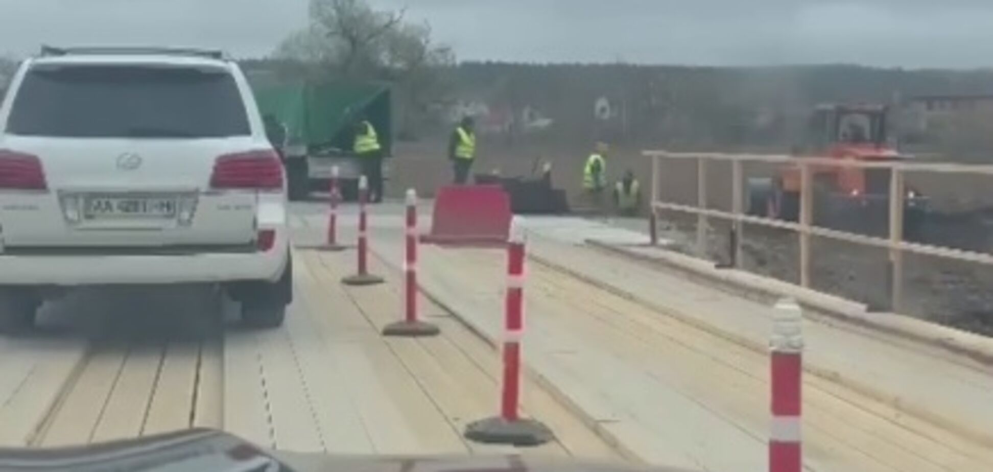 В ОП показали, как будет выглядеть временная переправа возле Стоянки на Житомирской трассе