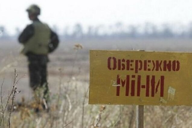 В Киевской ОВА рассказали о разминировании: 508 мин в сутки и 16,5 тысячи за все время
