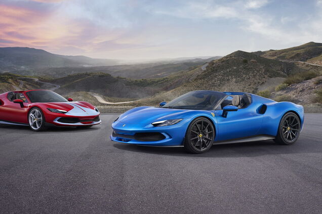 Ferrari презентовала гибридный суперкар