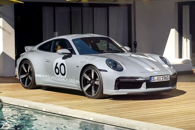 Porsche 911 поповнили новою версією Sport Classic