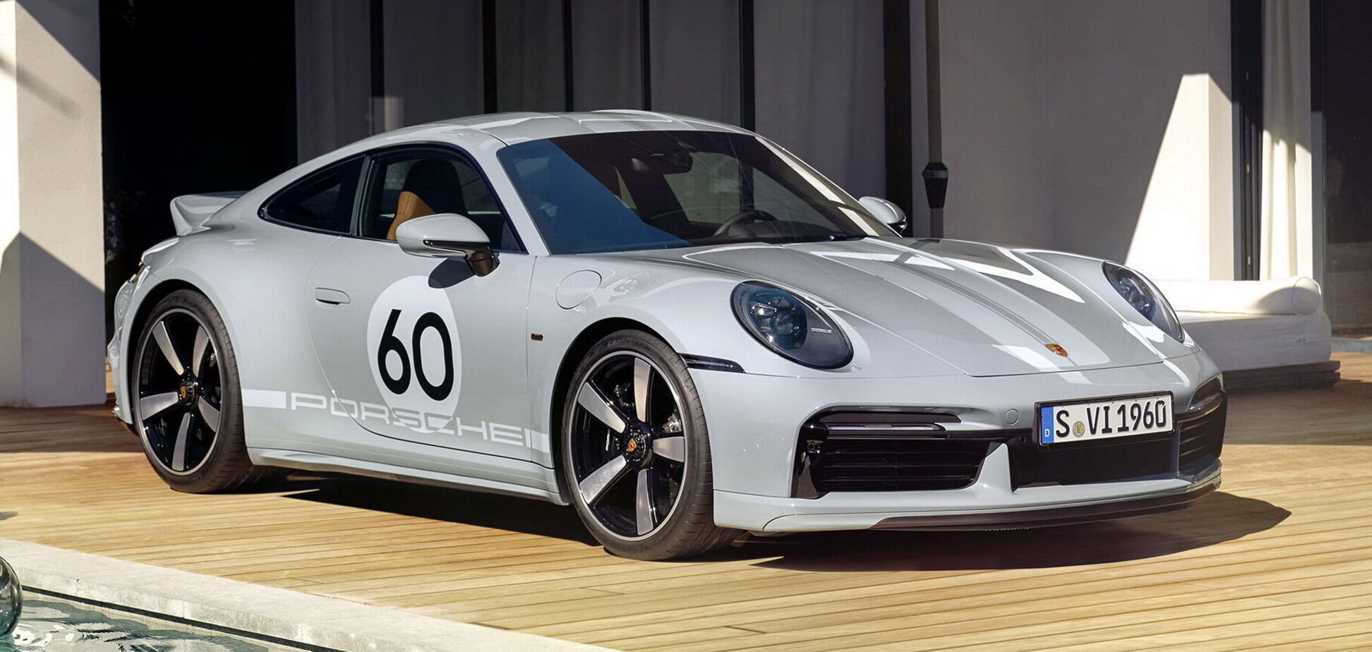 Porsche 911 пополнили новой версией Sport Classic