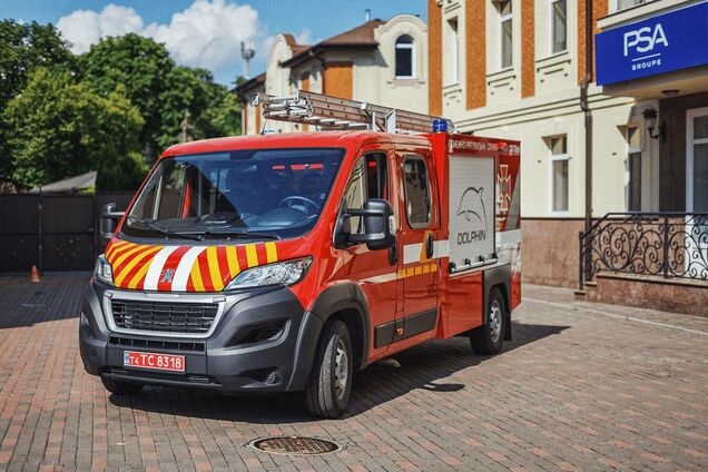 Peugeot, Citroen и Opel продолжат бесплатно ремонтировать авто