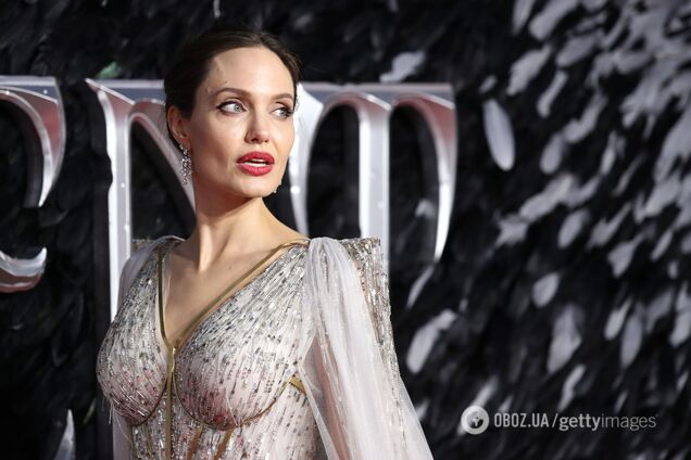 Анджелине Джоли во Львове пришлось бежать в убежище из-за угрозы ракетного удара. Видео