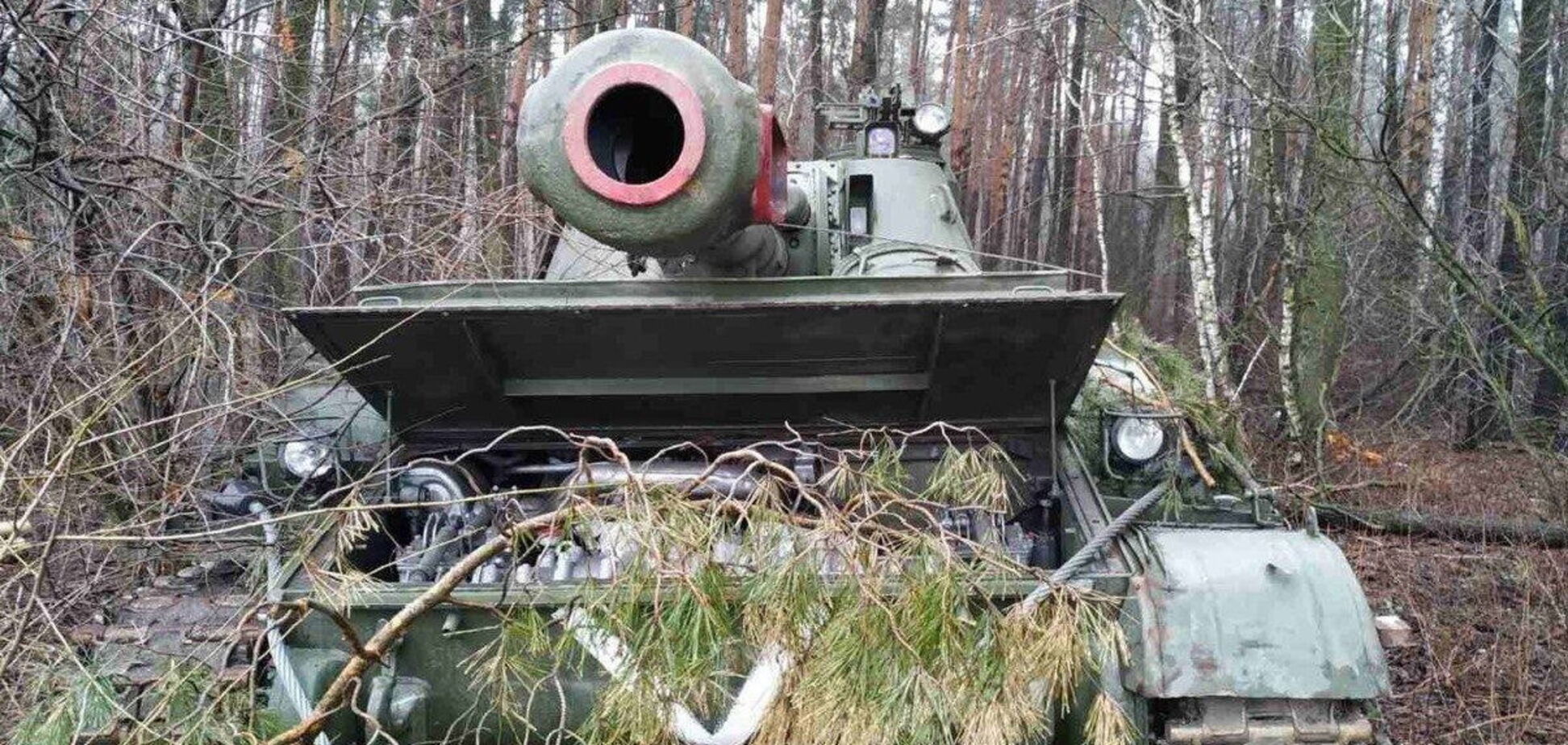 Бойцы ВСП захватили российскую САУ 'Акация'
