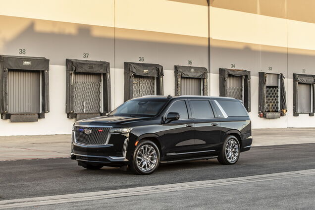 Американская AddArmour представила бронированный Cadillac Escalade