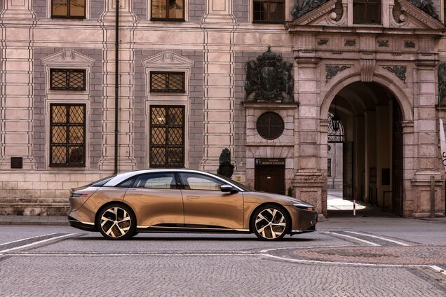 Lucid Motors почне продажі в Європі