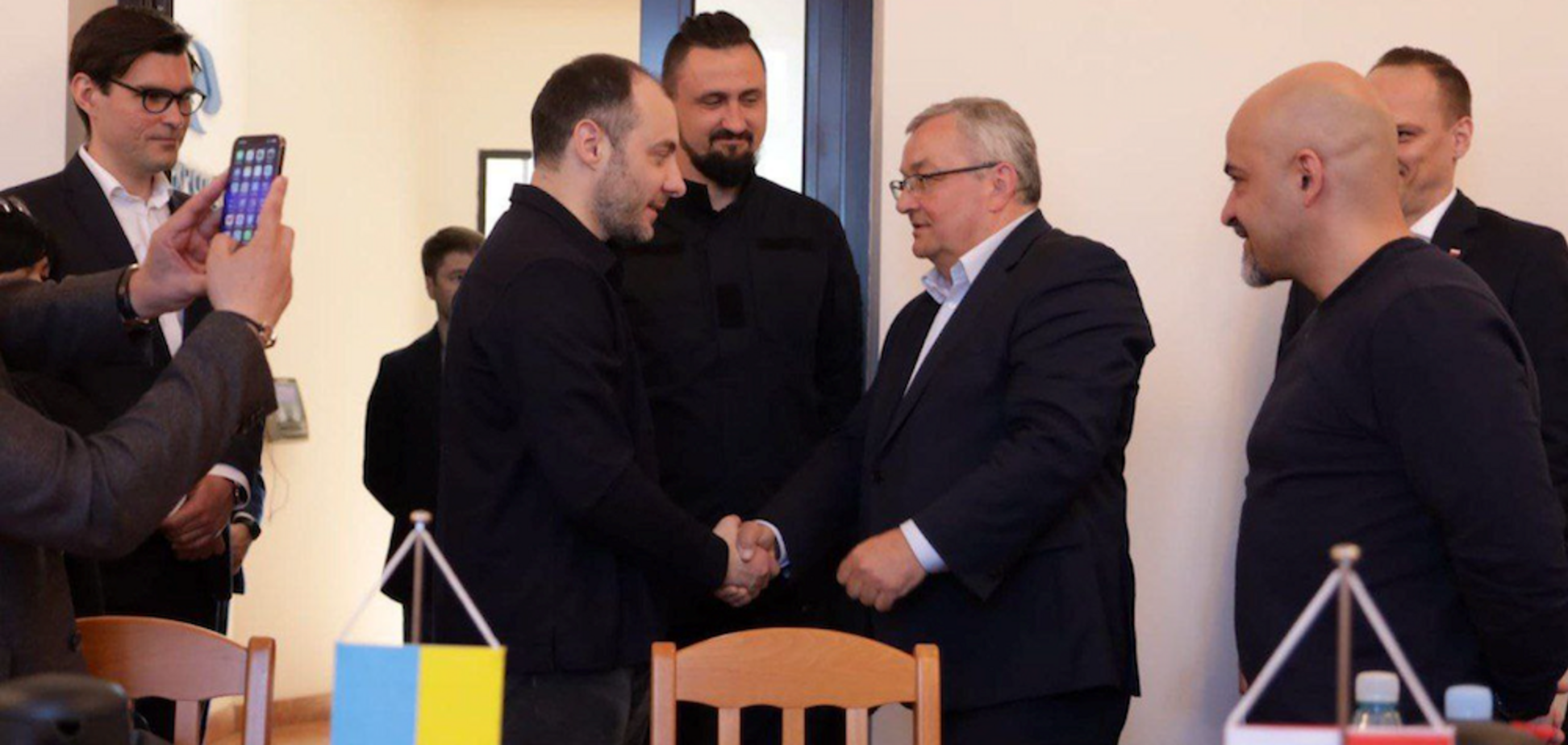 Украина и Польша договорились избавиться от бюрократии и упростить логистику на границе, – Кубраков