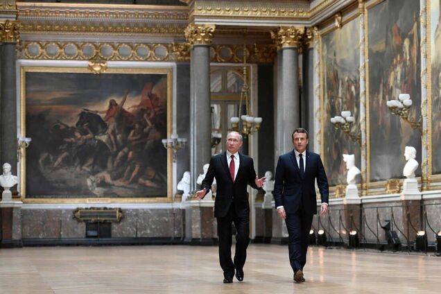 Владимир Путин и Эммануэль Макрон