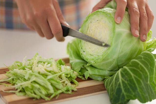 Нарезание капусты для салата