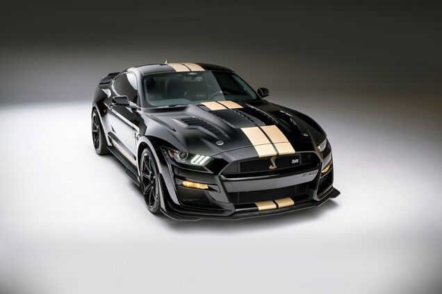 Прокатна компанія Hertz пропонує 'іменні' версії Ford Mustang