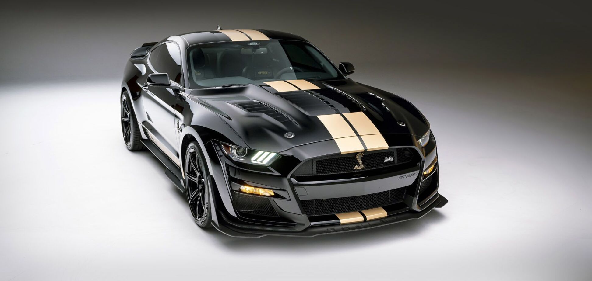 Прокатная компания Hertz предлагает 'именные' версии Ford Mustang