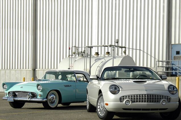 Ford планирует возродить модель Thunderbird