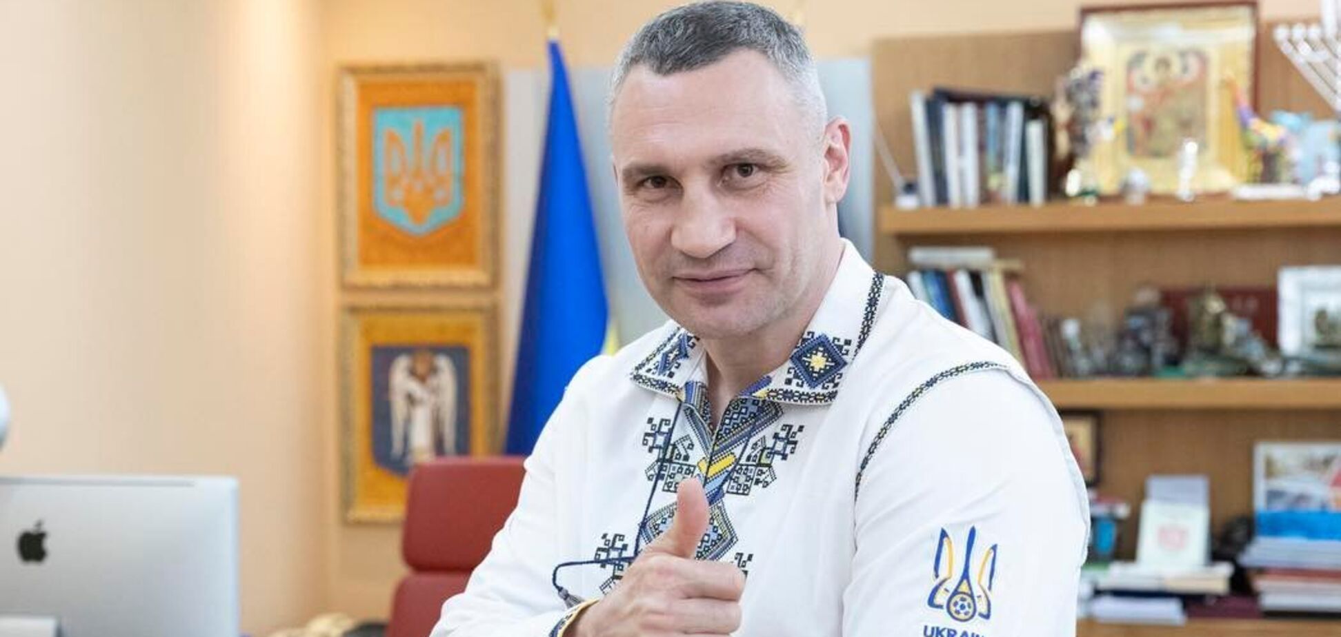 Мэр Киева поздравил украинцев с Днем вышиванки