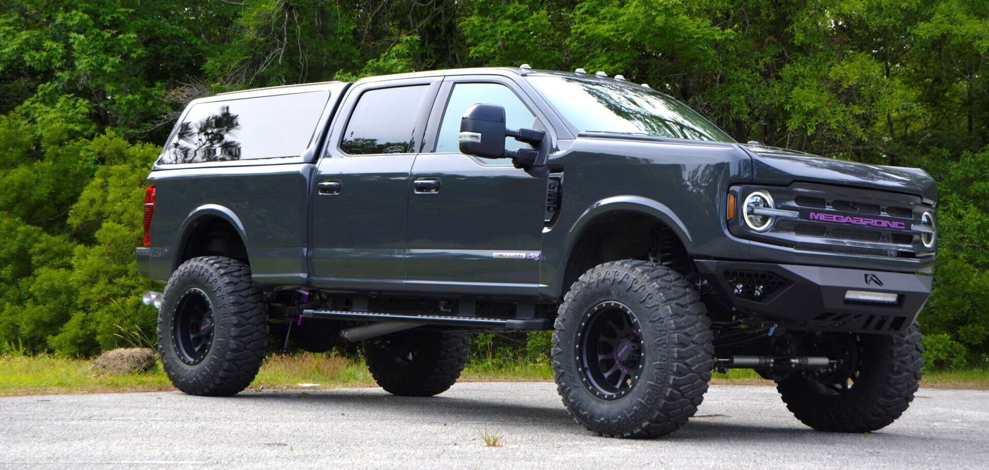 Ford Bronco скрестили с пикапом F-250