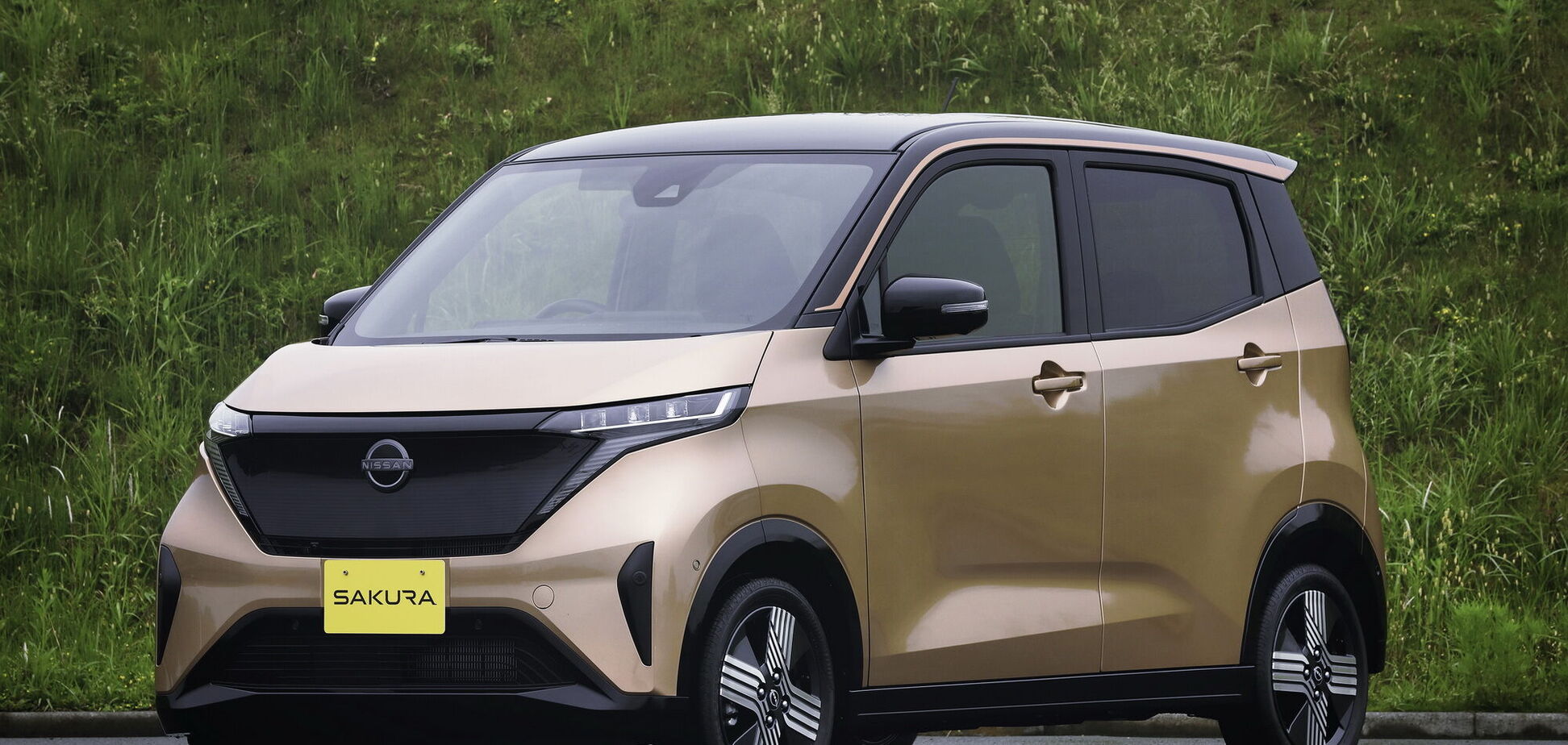 2023 Nissan Sakura EV