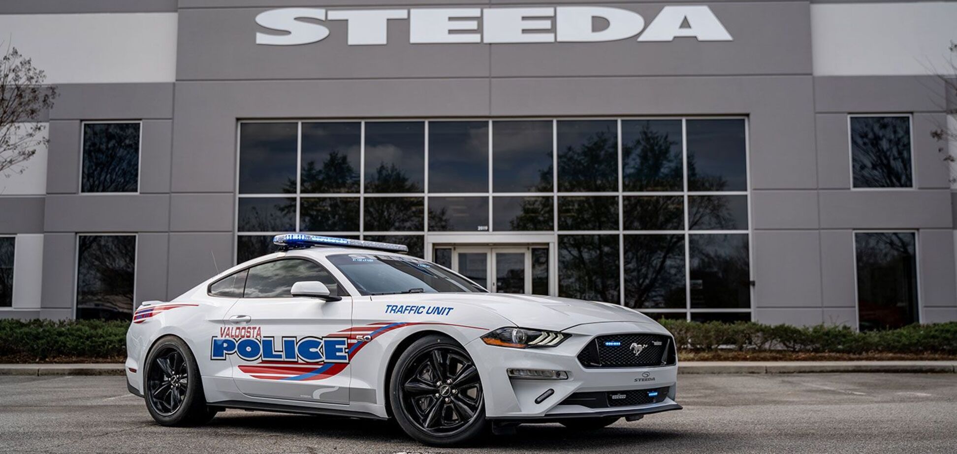 Тюнеры подготовили для полиции особый Ford Mustang