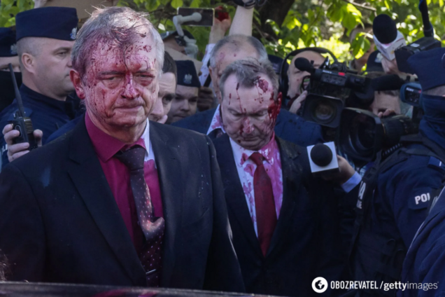 У Польщі відповіли на напад на посла РФ: емоції українок, чиї чоловіки на війні, зрозумілі