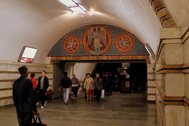 Рабочие проведут поочередный ремонт эскалаторов