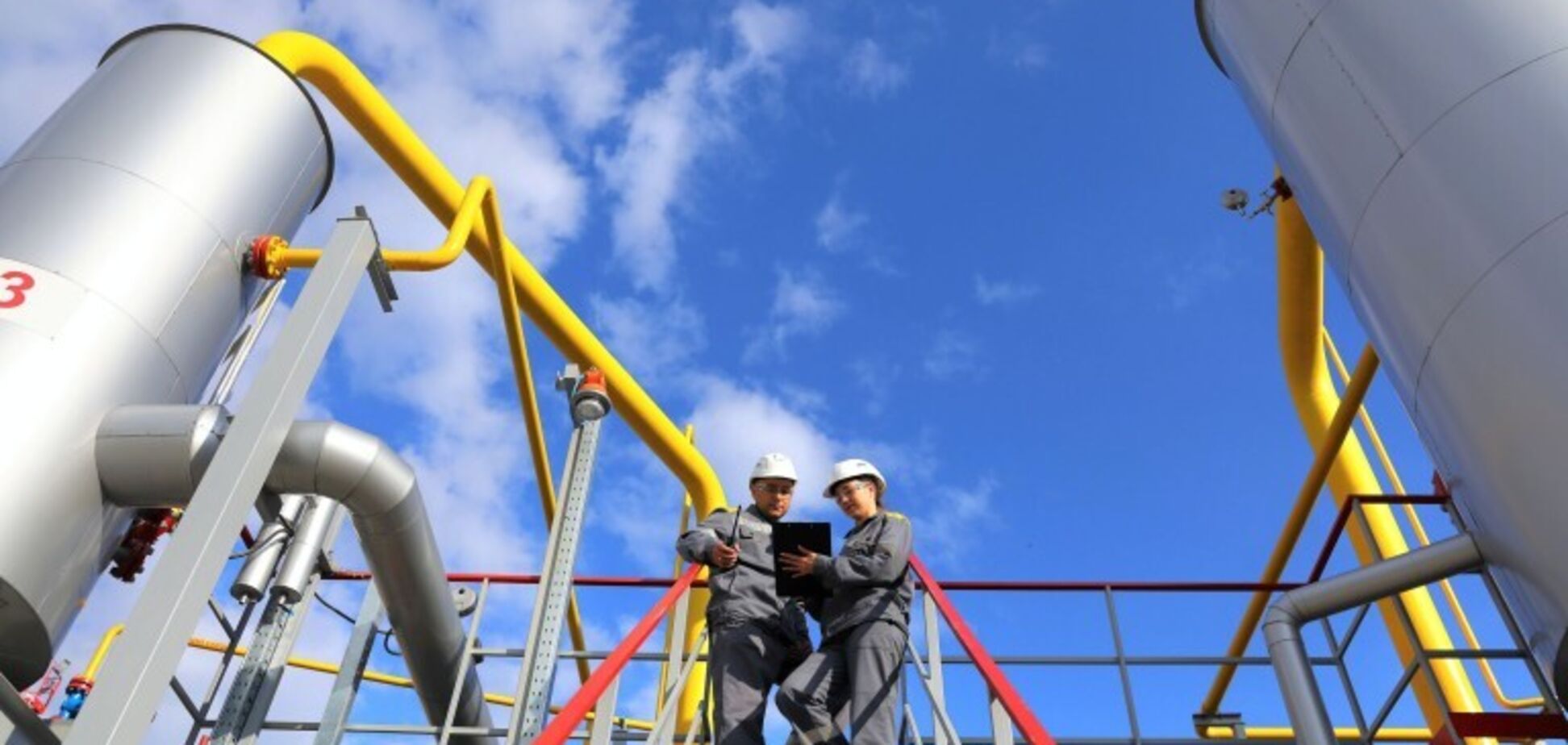 Захисники Полтавщини отримали від ДТЕК Ахметова ще 40 тис. л пального