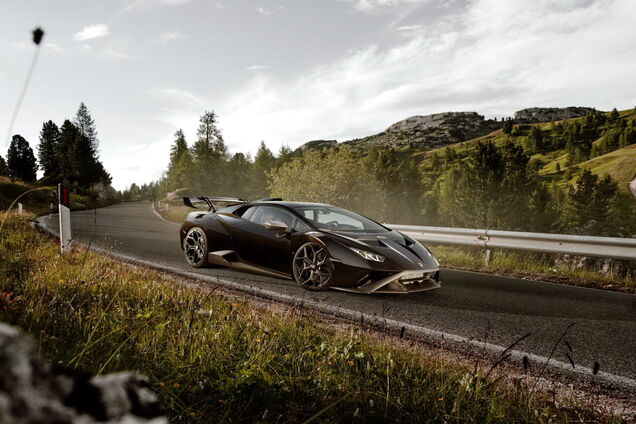 Ательє Novitec надали нового звучання Lamborghini Huracan STO