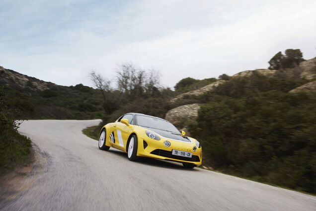 Alpine презентовал купе в честь раллийной модели 70-х